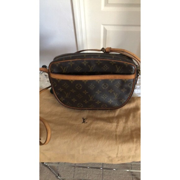 Louis Vuitton Jeune Fille GM - Picture 2 of 3